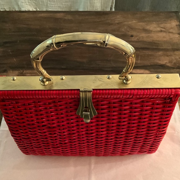 Vintage Hand Made Red Purse - Picture 4 of 11